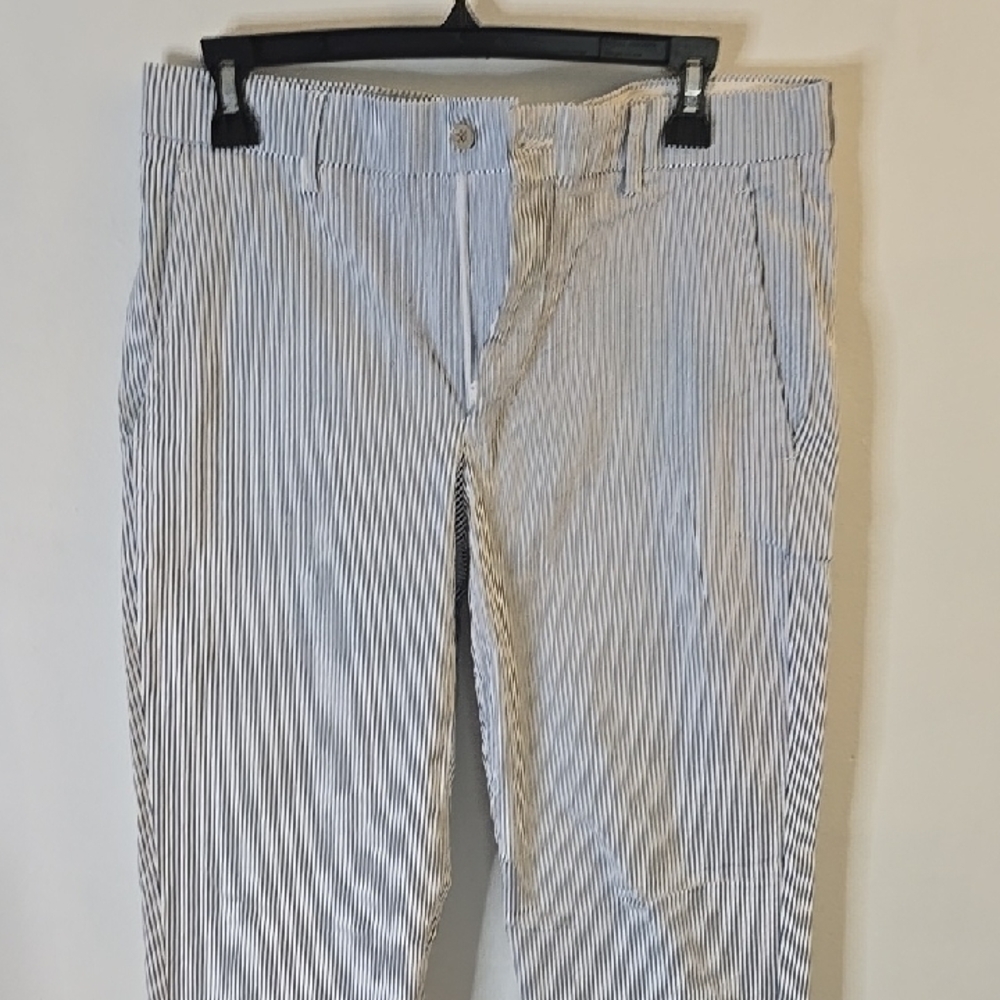 Men's Blue & White Seersucker Chinos